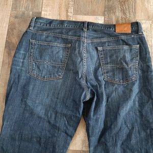 Lucky Brand 221 Original Straight Jeans 40x30 Measures 40x30 EUC